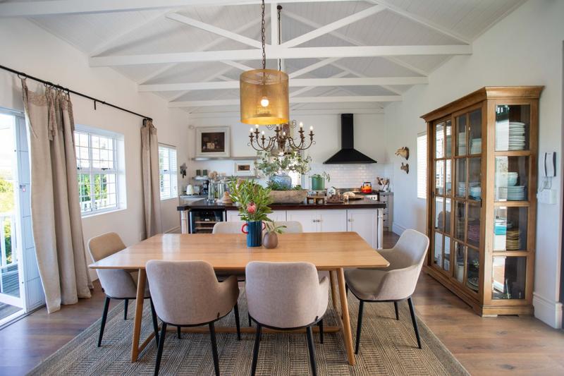 6 Bedroom Property for Sale in Seaside Longships Western Cape